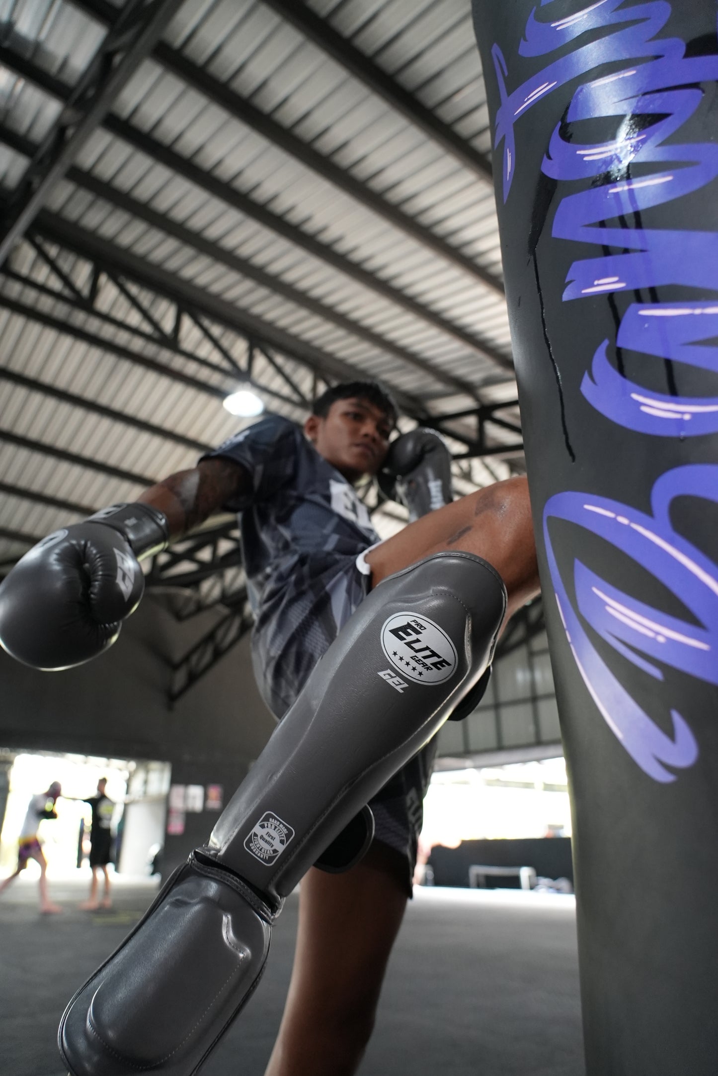 Protège-tibias Gel Tech gris